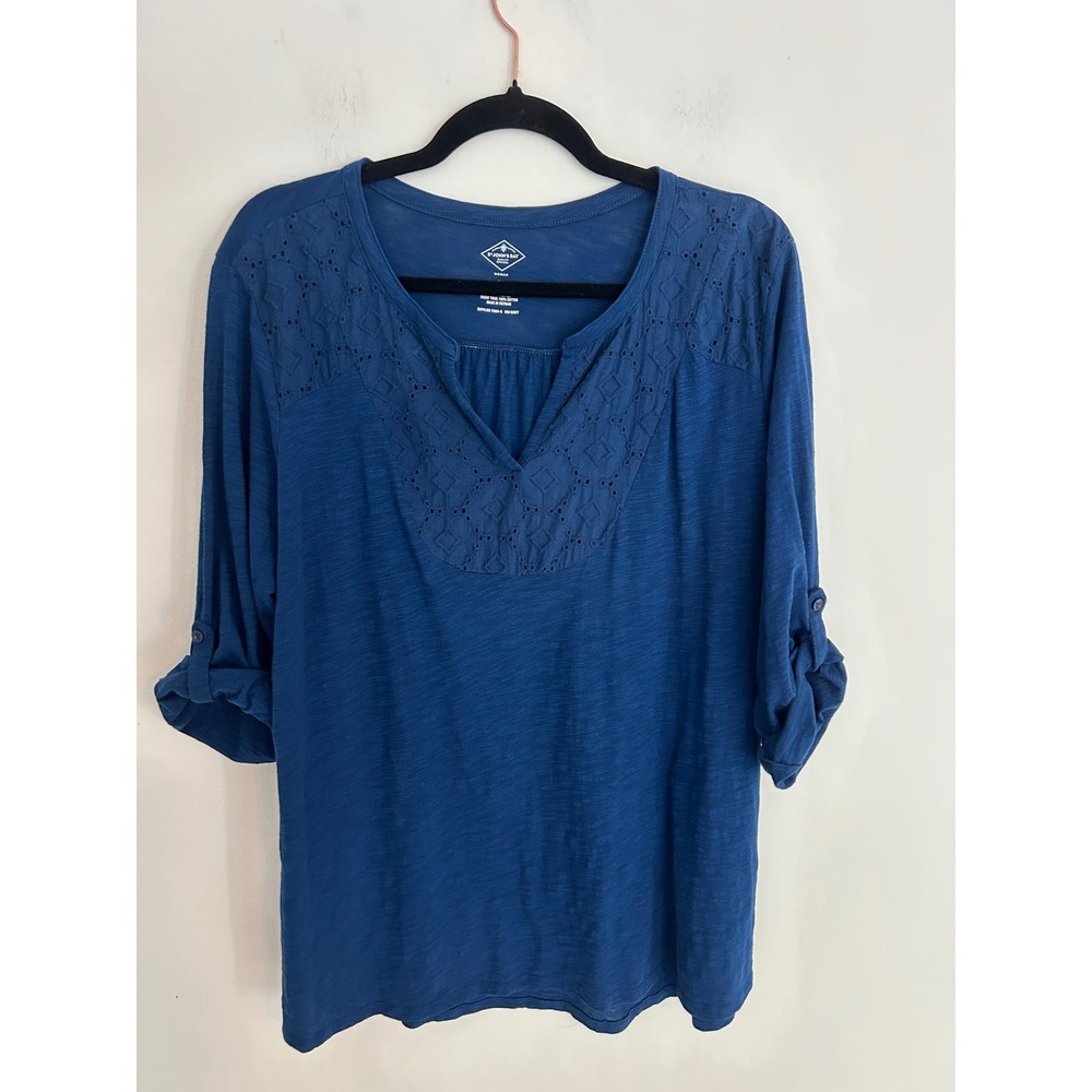 St Johns Bay Womens 1X Blue Eyelet Split Neck Roll Tab Sleeve Slub Knit Top